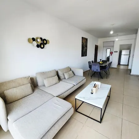 شقة Telmar - Harbour View From The Veranda لارنكا