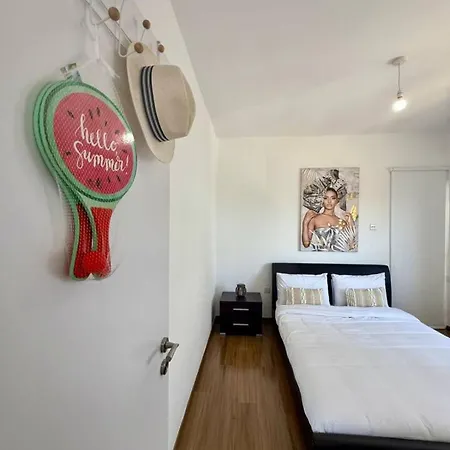 Telmar - Harbour View From The Veranda Apartmán *